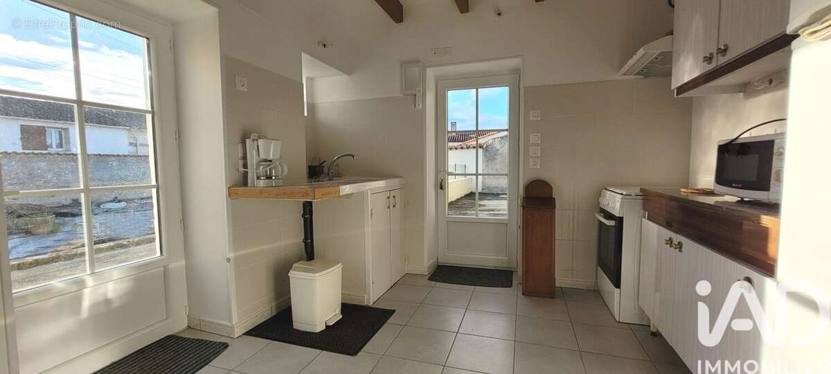 Photo 4 - Maison à SAINT-JEAN-D'ANGELY