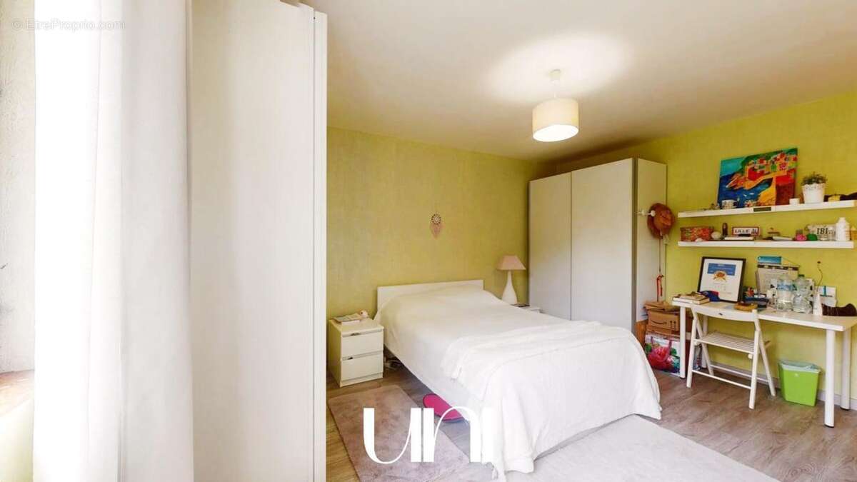 Maison à MEZIDON-CANON