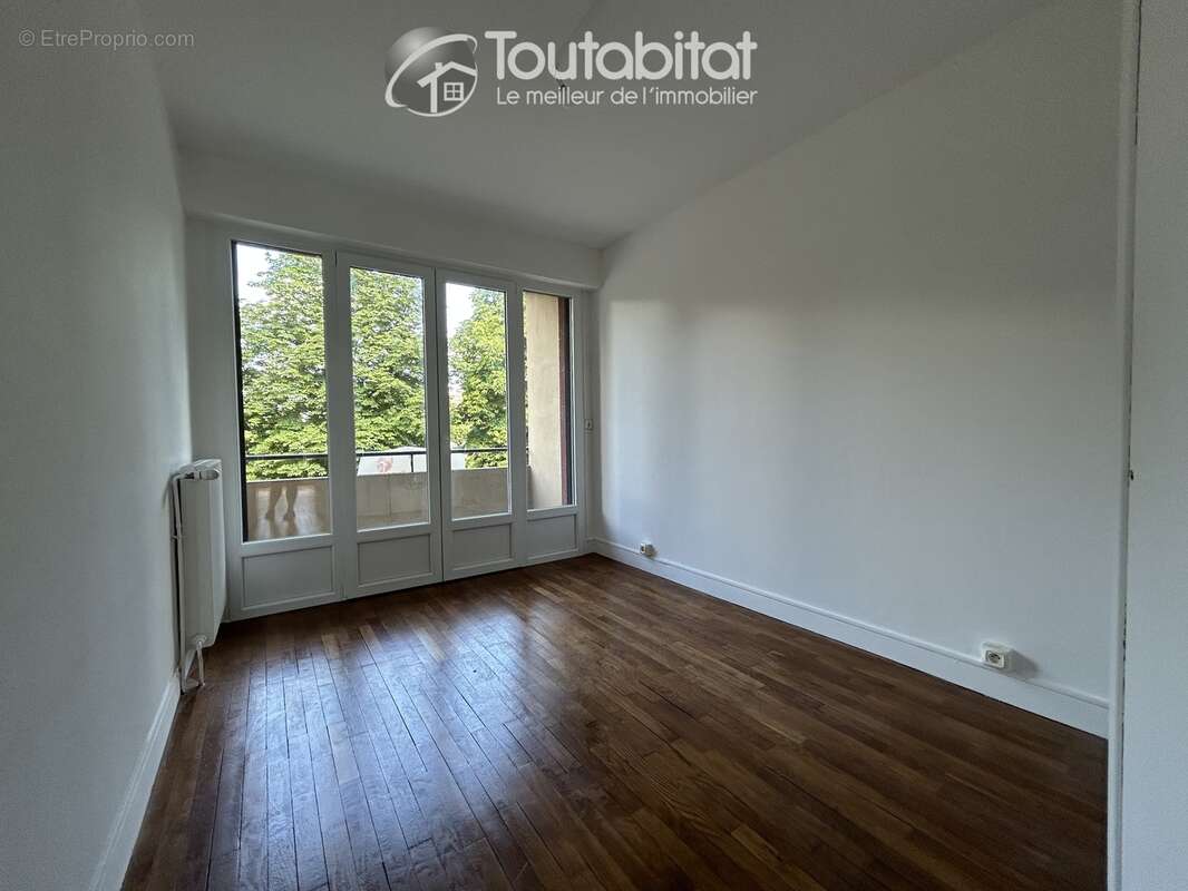 Appartement 46 m² à Charleville-Mezieres  - photo 2