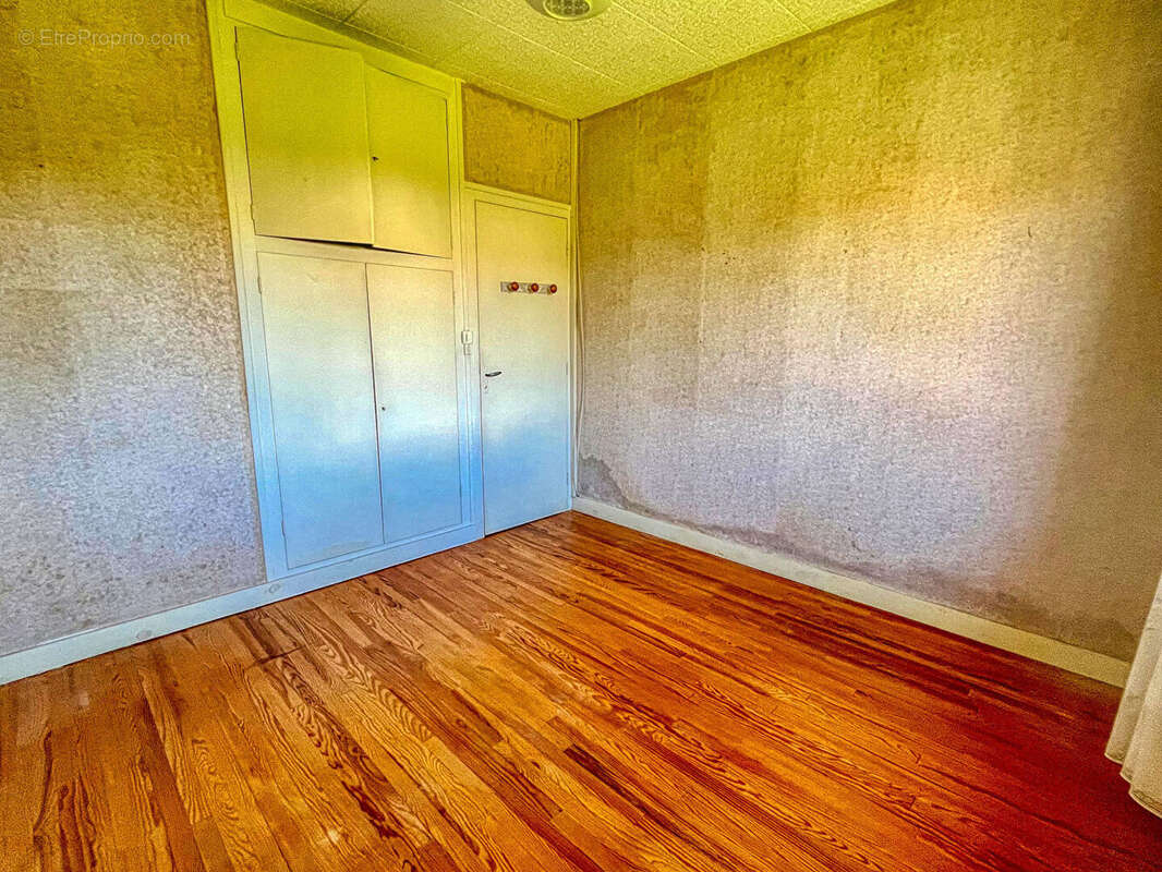 À VENDRE -Maison de 74 m² avec garage et cave - photo 13