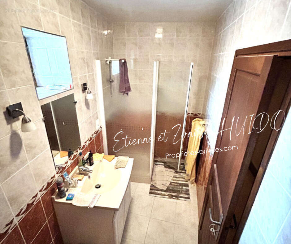 Maison à LA CHAPELLE-SAINT-LAURIAN