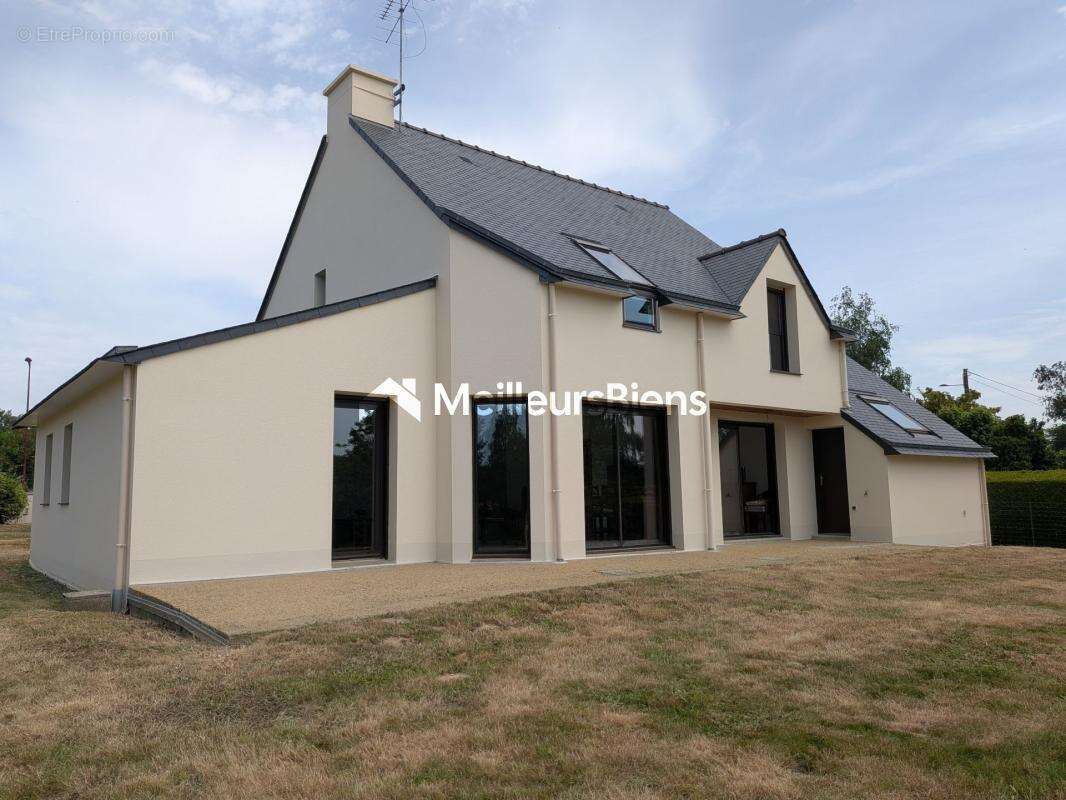 Propriété de 135m² hab - 4 chambres - Vie de plain pied - 1806m² terrain clos - photo 20