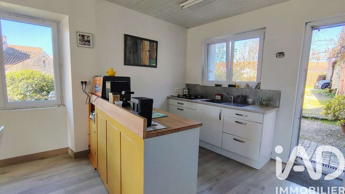 Photo 3 - Maison à SAINT-PIERRE-LE-VIEUX