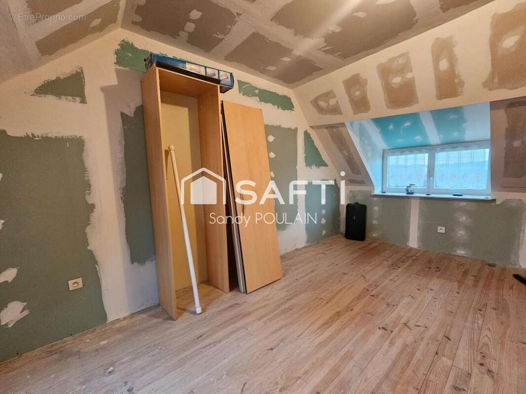 Maison 101 m² à Lolif  - photo 6