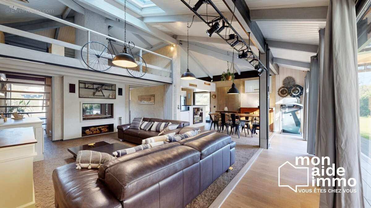 Maison à CARIGNAN-DE-BORDEAUX