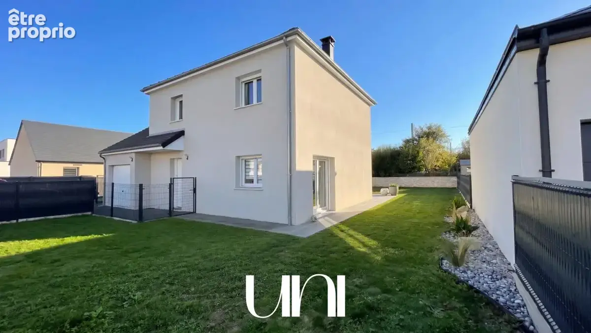 Maison de 5 pièces de 114m2 avec garage - BELLENGREVILLE - photo 9