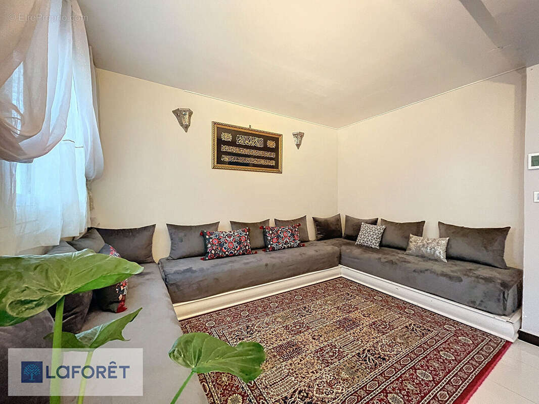 Maison à LE MEE-SUR-SEINE