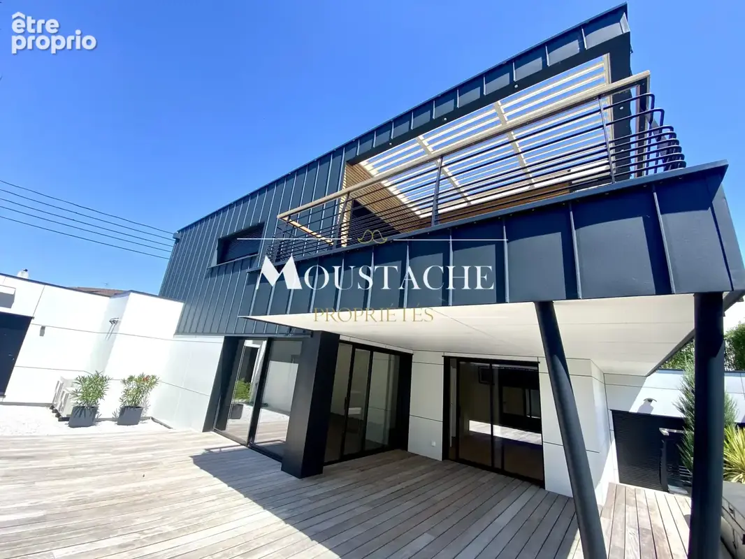 Maison à VAUX-SUR-MER