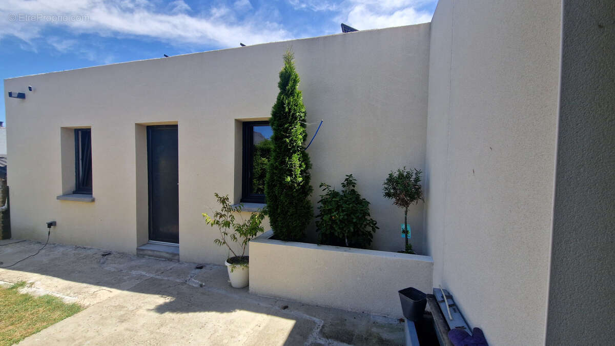 Maison 97 m² à Couffe  - photo 11