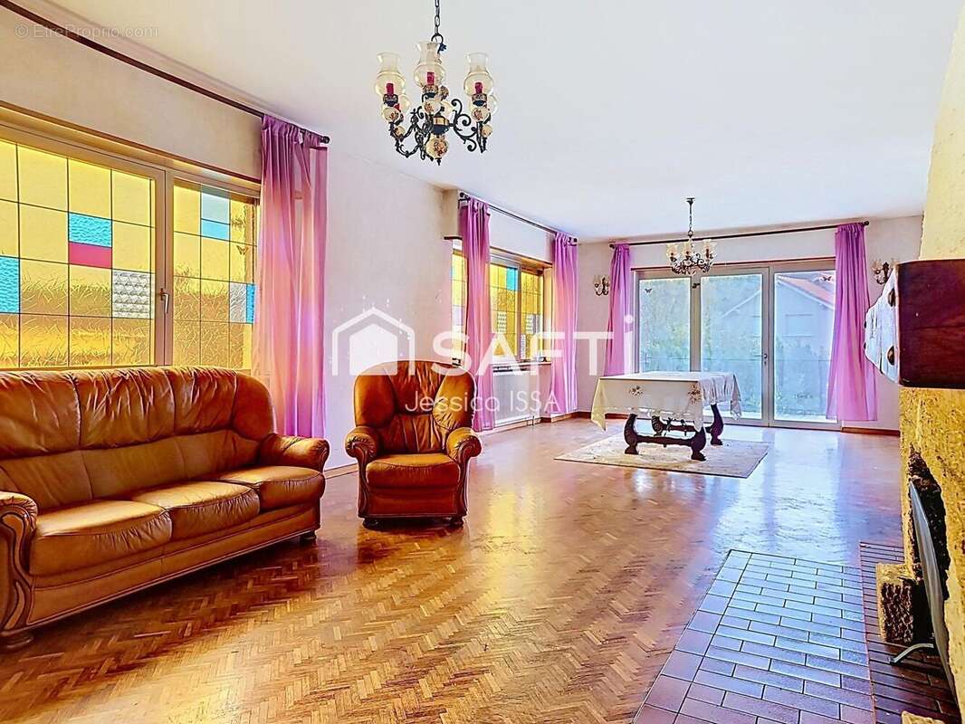 Maison 156 m² à Hombourg-Haut  - photo 3