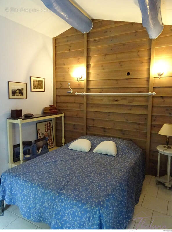 Maison à SAUMANE