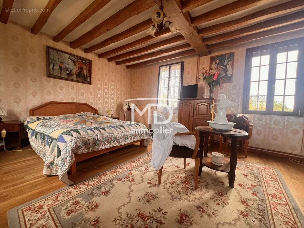 Maison à LES VENTES