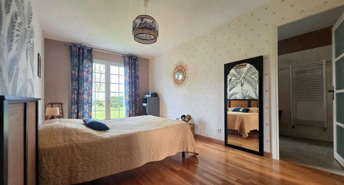 Maison à NOYALO