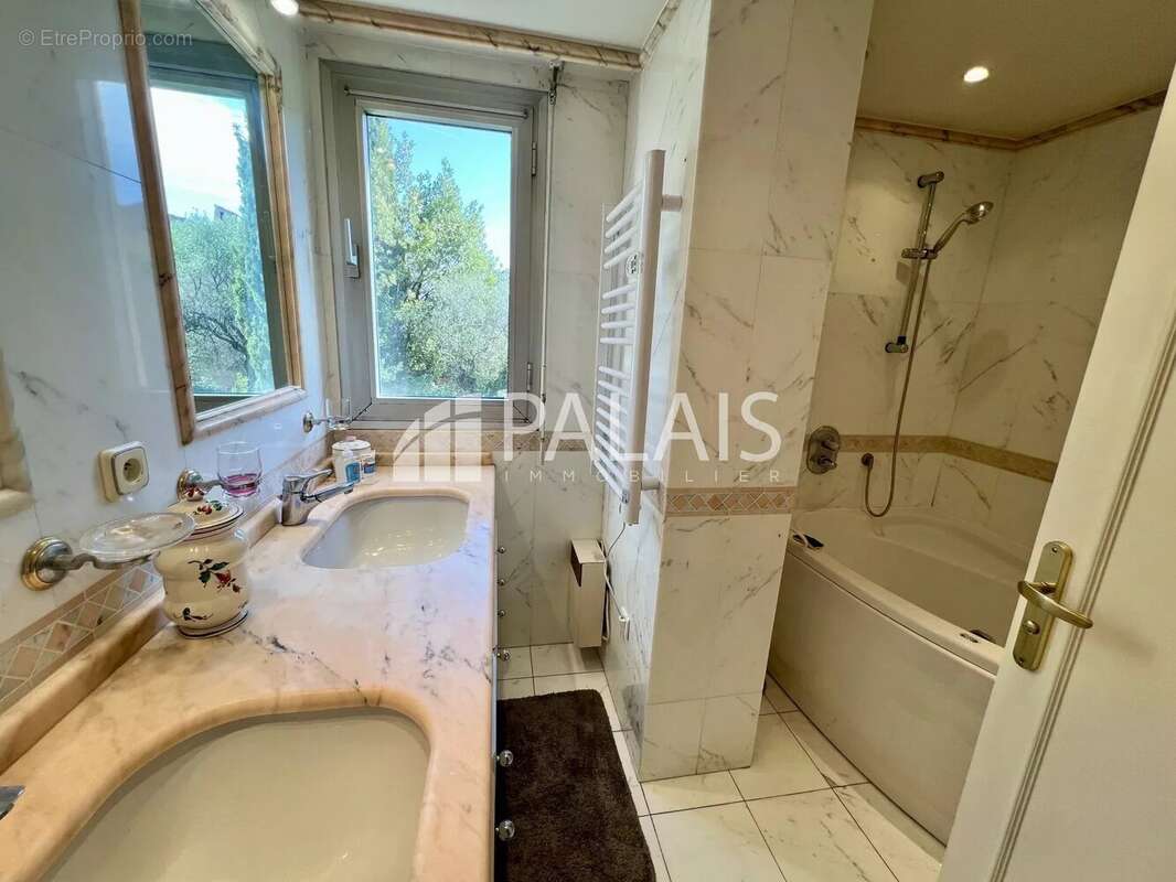 5 pièces - 161 m² – dernier étage - Fabron - photo 15