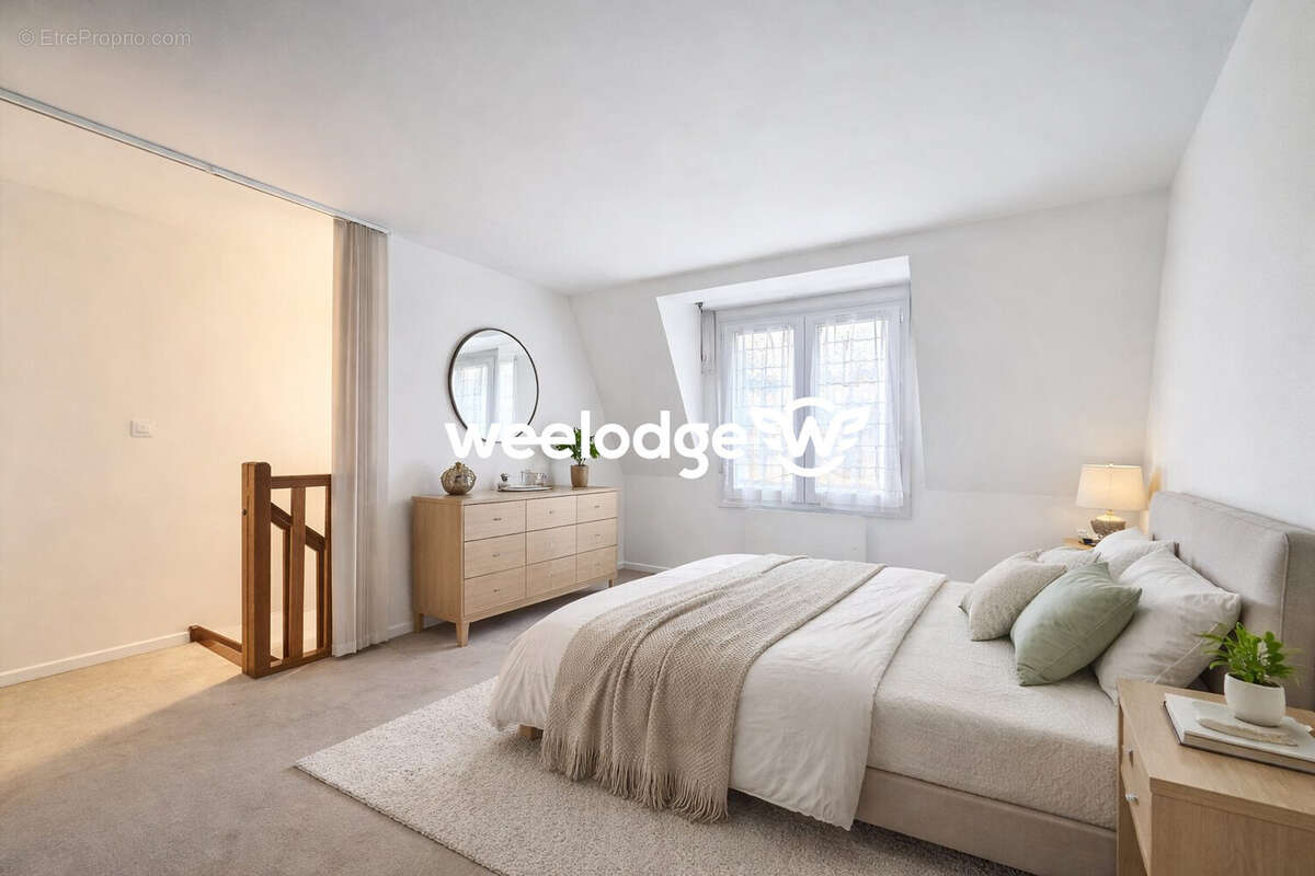 Appartement à LES CLAYES-SOUS-BOIS