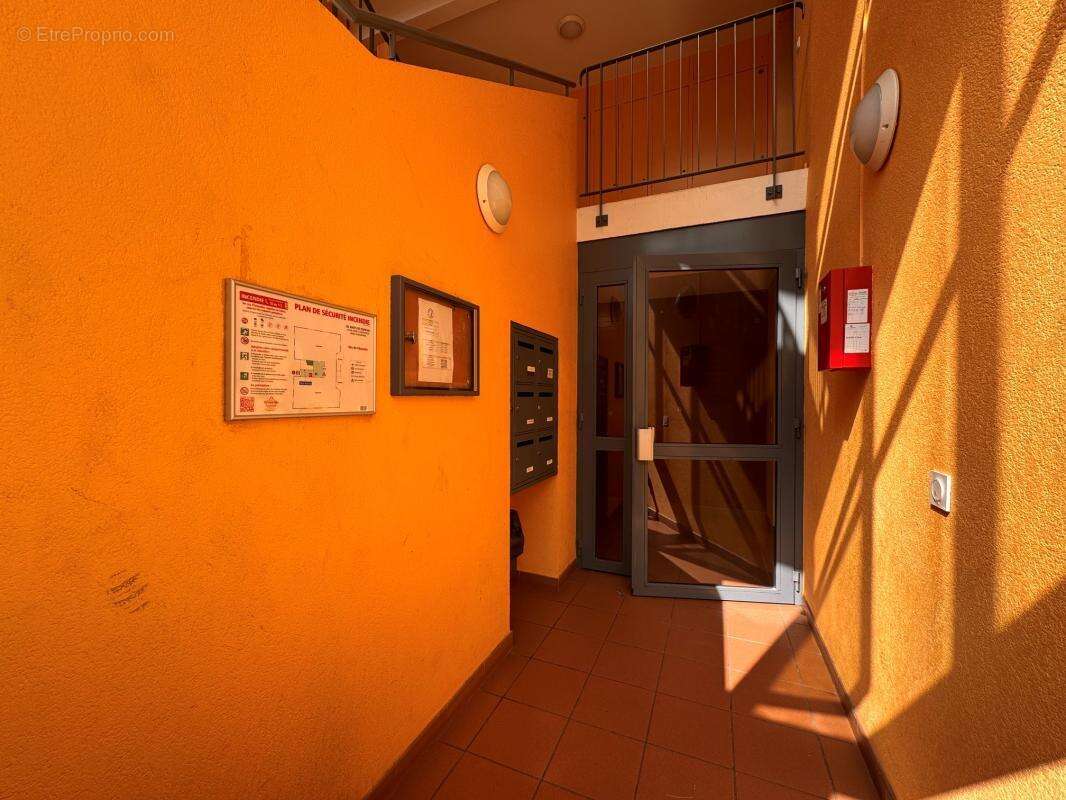 Appartement t4 - photo 18