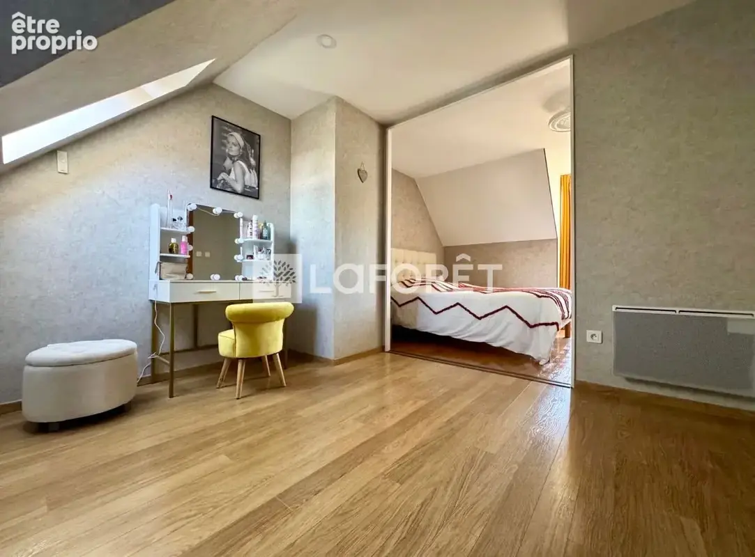 Maison à 2min d'Agnetz 7 pièce(s) 157 m2 - photo 13
