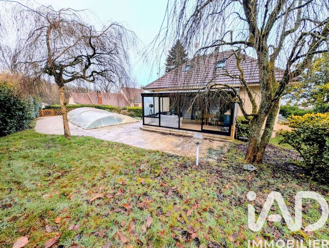 Maison 130 m² à Nerville-La-Foret  - photo 6