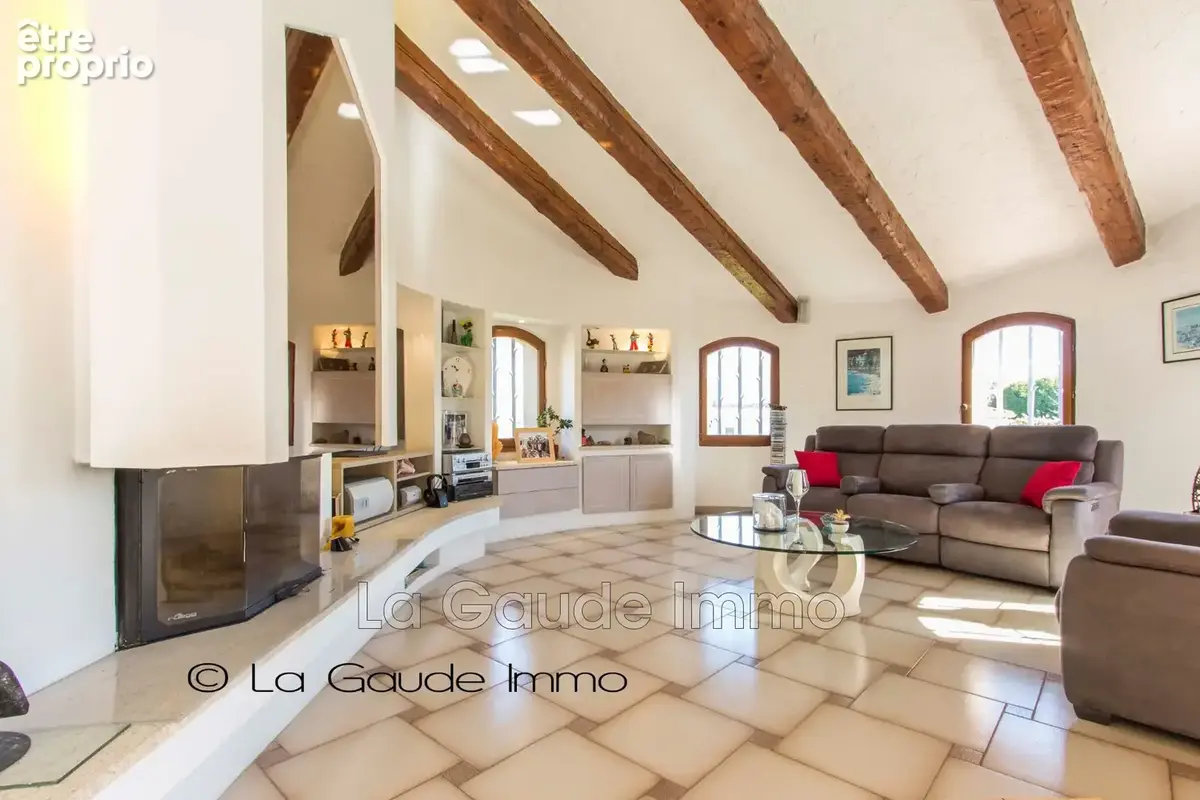 Maison 6 pièces 155 m² à vendre à La Gaude (06610) - photo 6