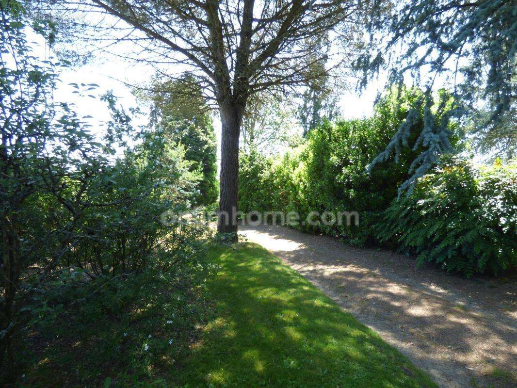 Maison 4 chambres, sous-sol et magnifique jardin - photo 12