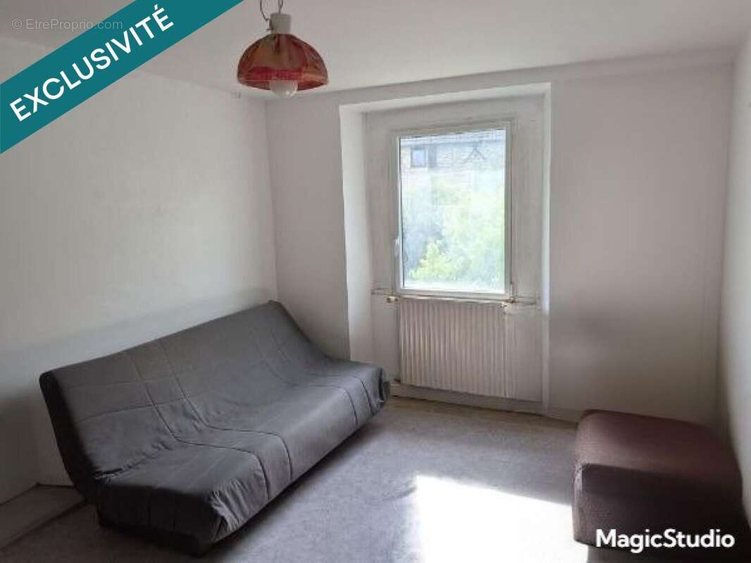 Maison 147 m² à La Chapelle-Sur-Furieuse  - photo 2