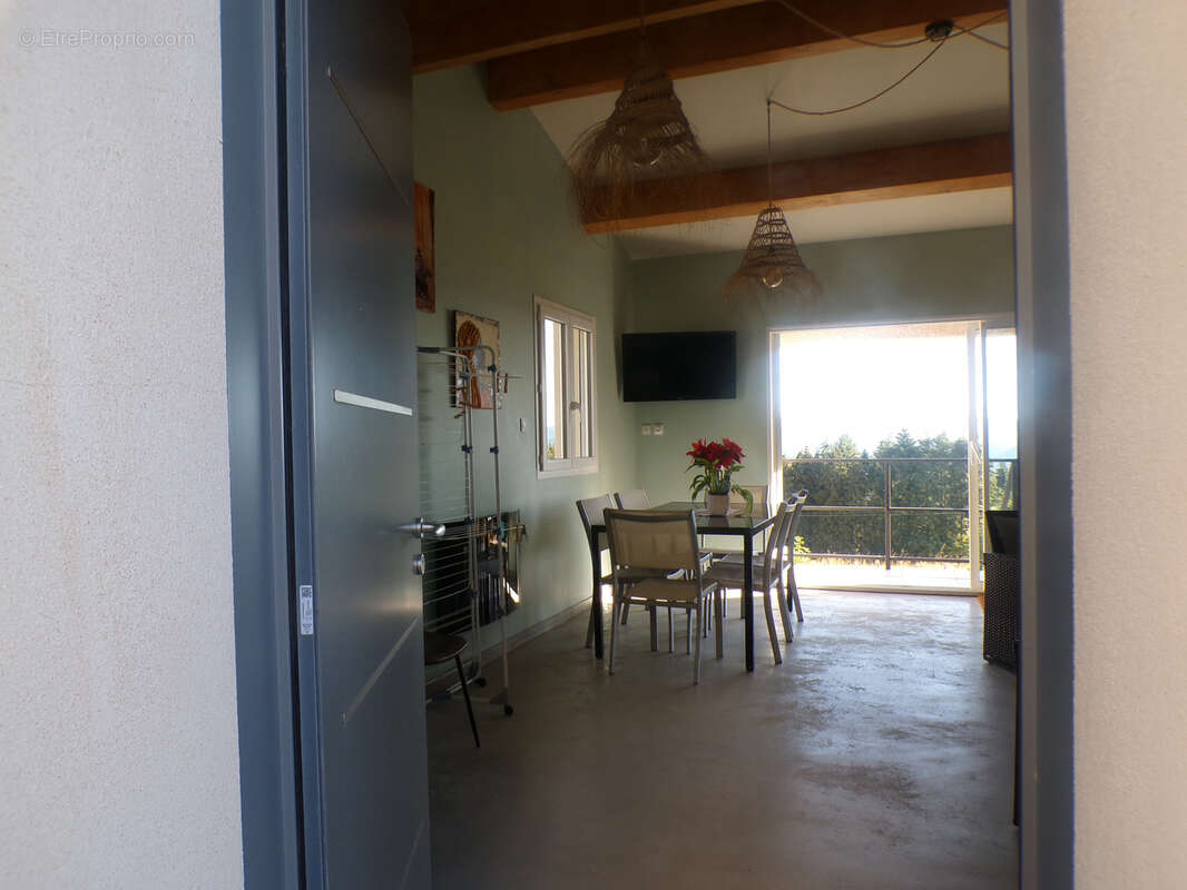MAISON DE VILLAGE - 5 chambres de 167 m2 au coeur de Saint-Jeure-d'Andaure- Vue dégagée - photo 48
