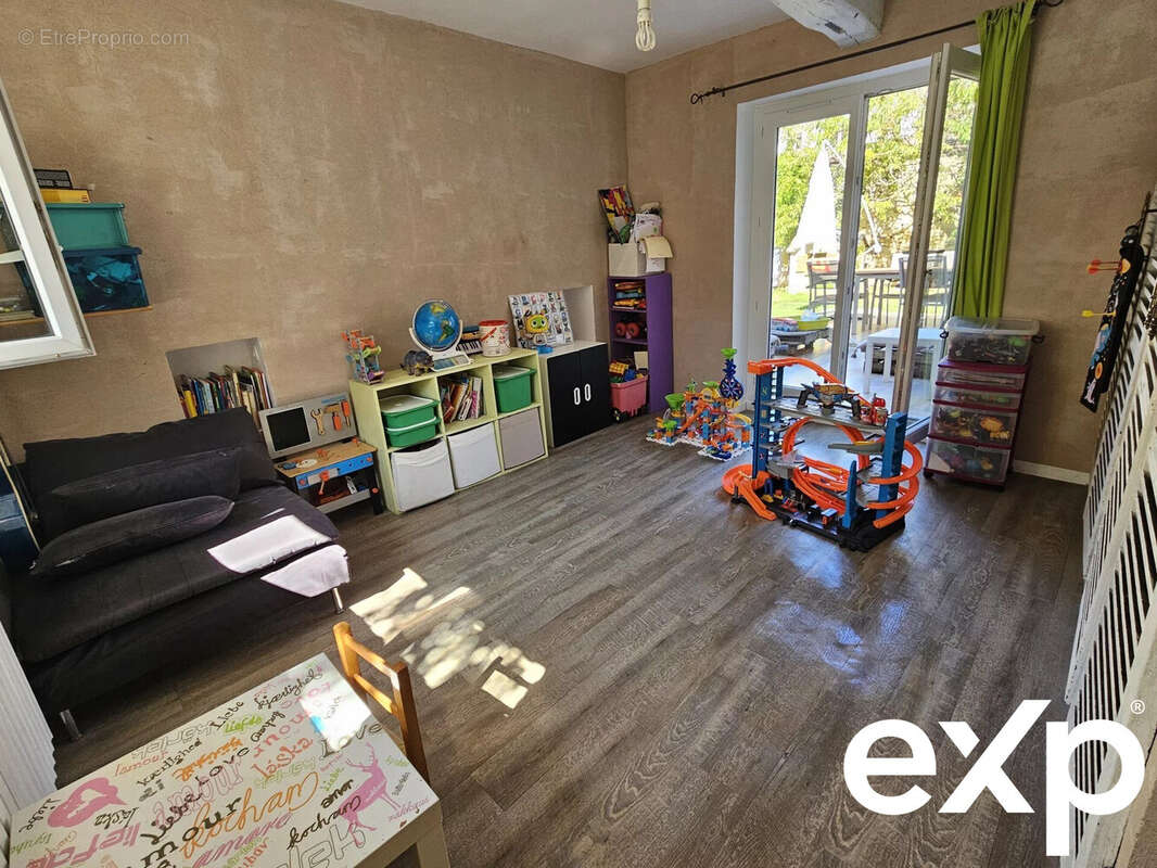 Maison à FONTAINEBLEAU