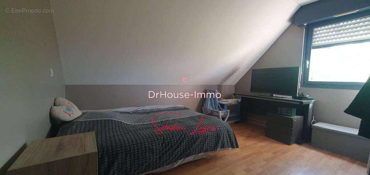 Maison à TILLOY-LEZ-MARCHIENNES