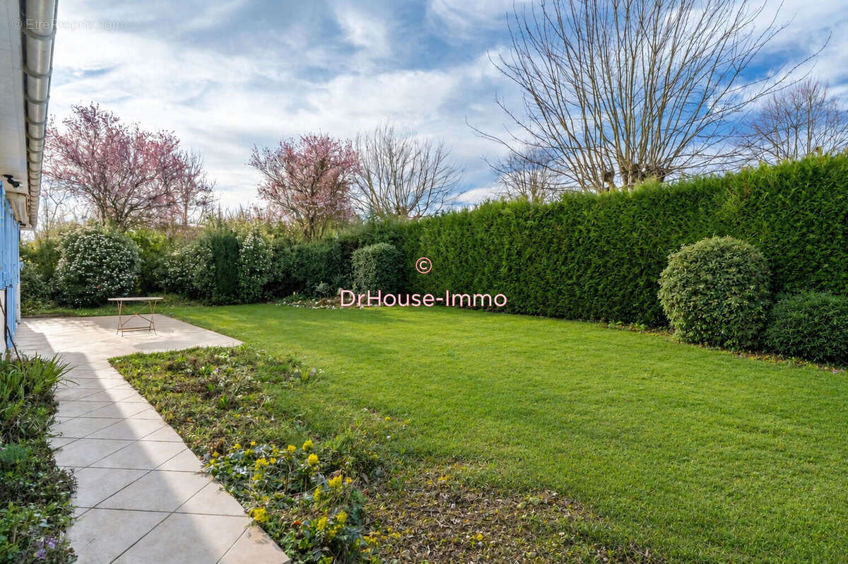 Maison 150 m² à Mareil-Sur-Mauldre  - photo 4