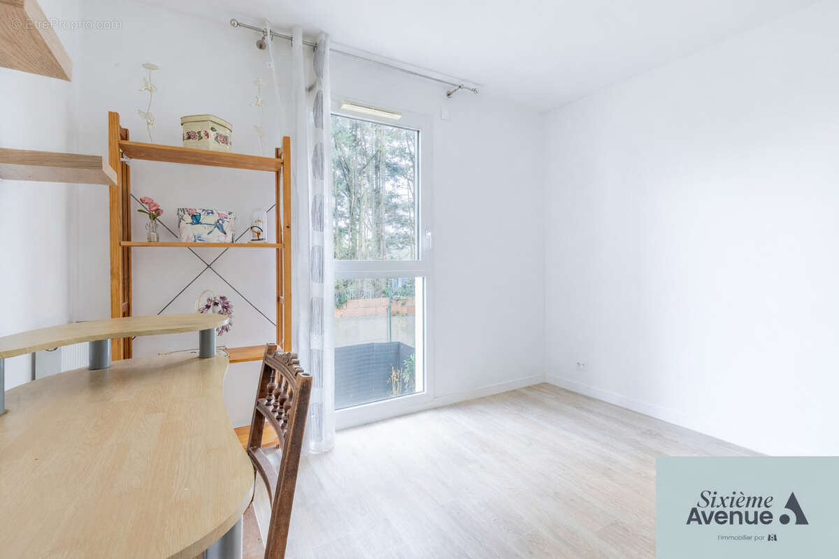 Appartement à SAINT-MICHEL-SUR-ORGE