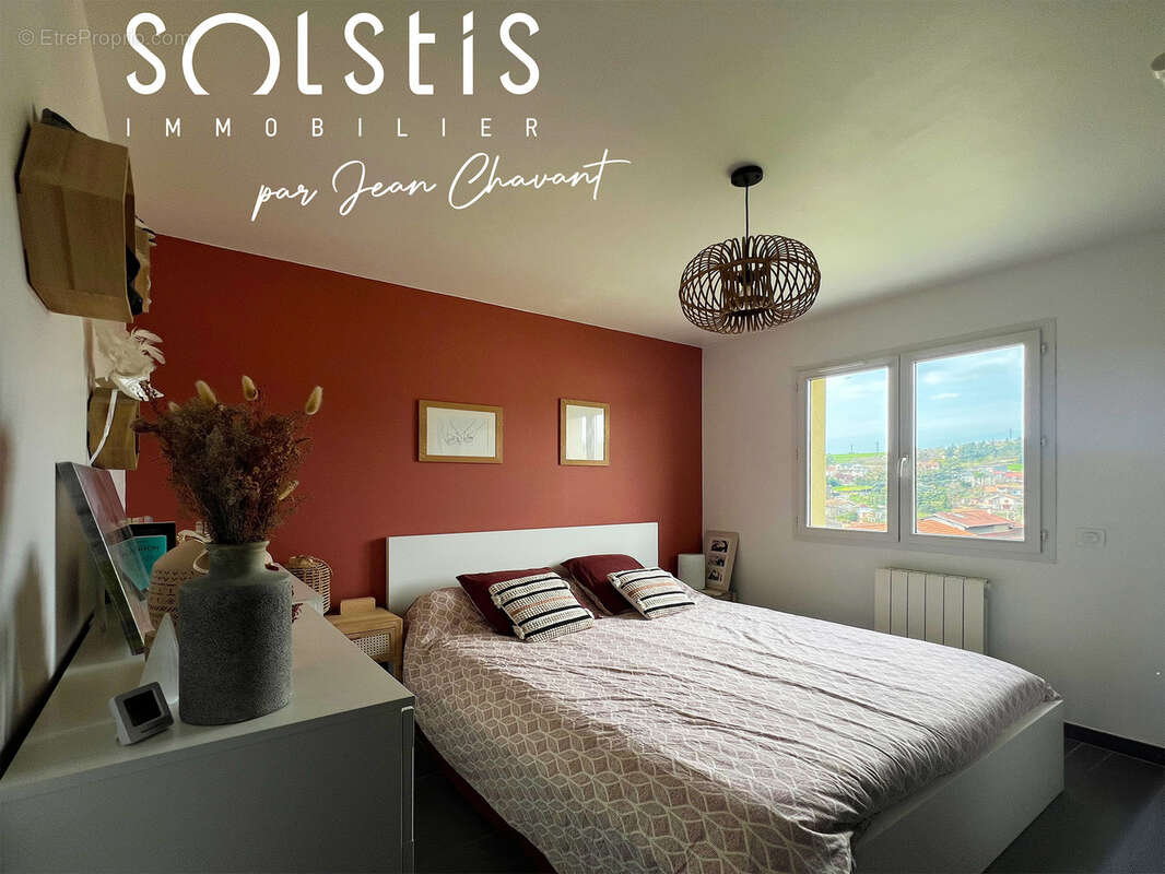 Maison à SAINT-MARTIN-LA-PLAINE