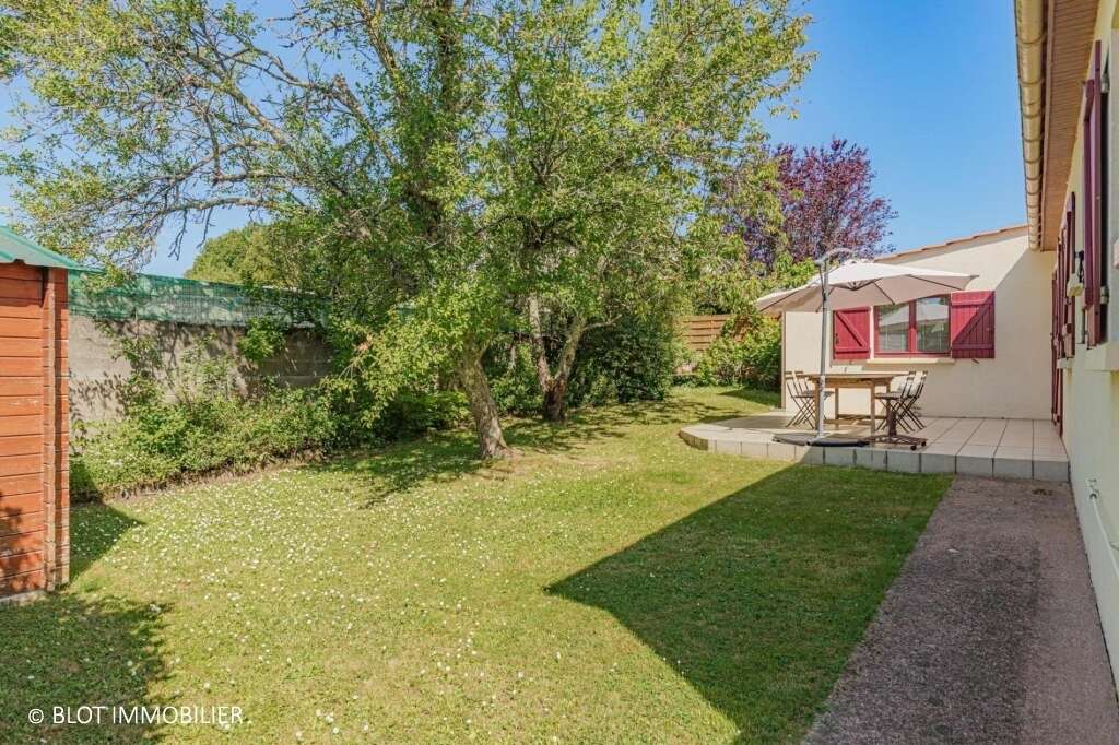 Maison à BOUGUENAIS