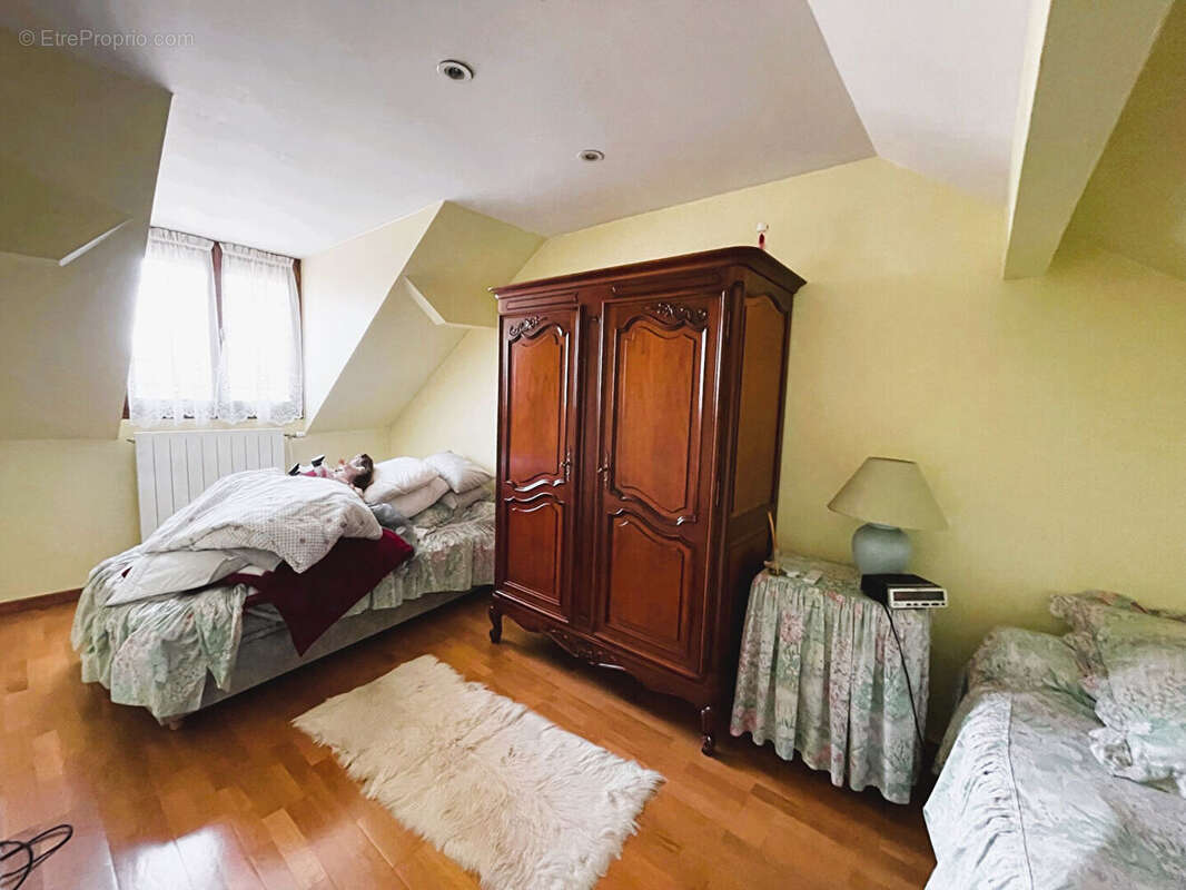 Maison à LE PLESSIS-BOUCHARD