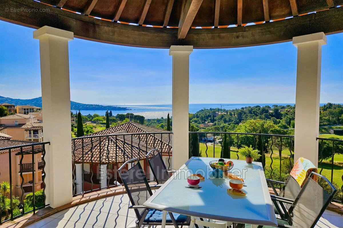 Appartement à SAINT-RAPHAEL