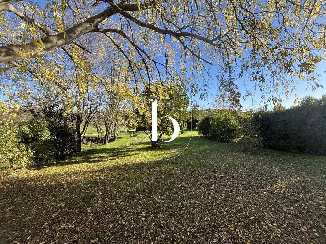 Maison à SAINT-THEODORIT