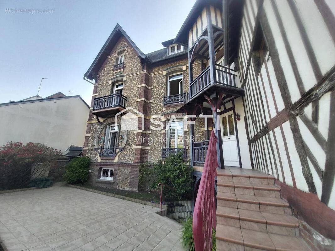 Photo 1 - Maison à LISIEUX