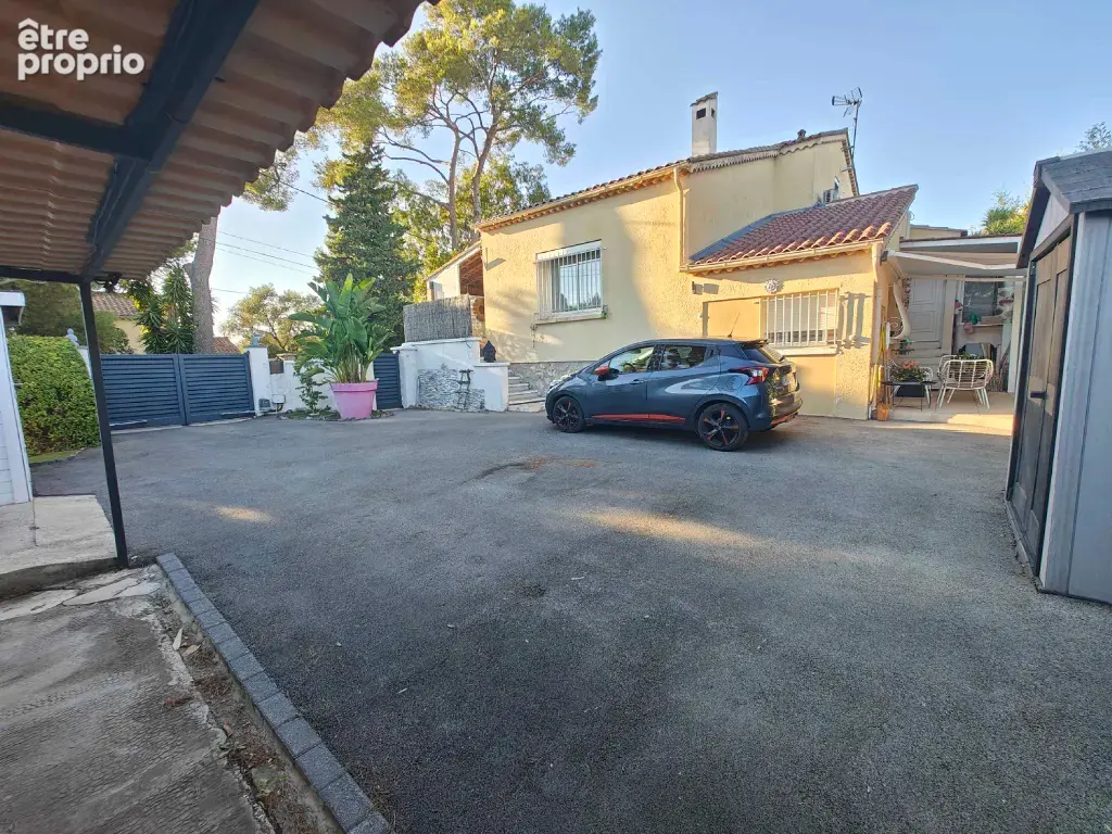 La garde. magnifique villa rénovée 163 m² avec t2 indépendant, piscine et terrain de 800 m² proche pont-de-suve - photo 4