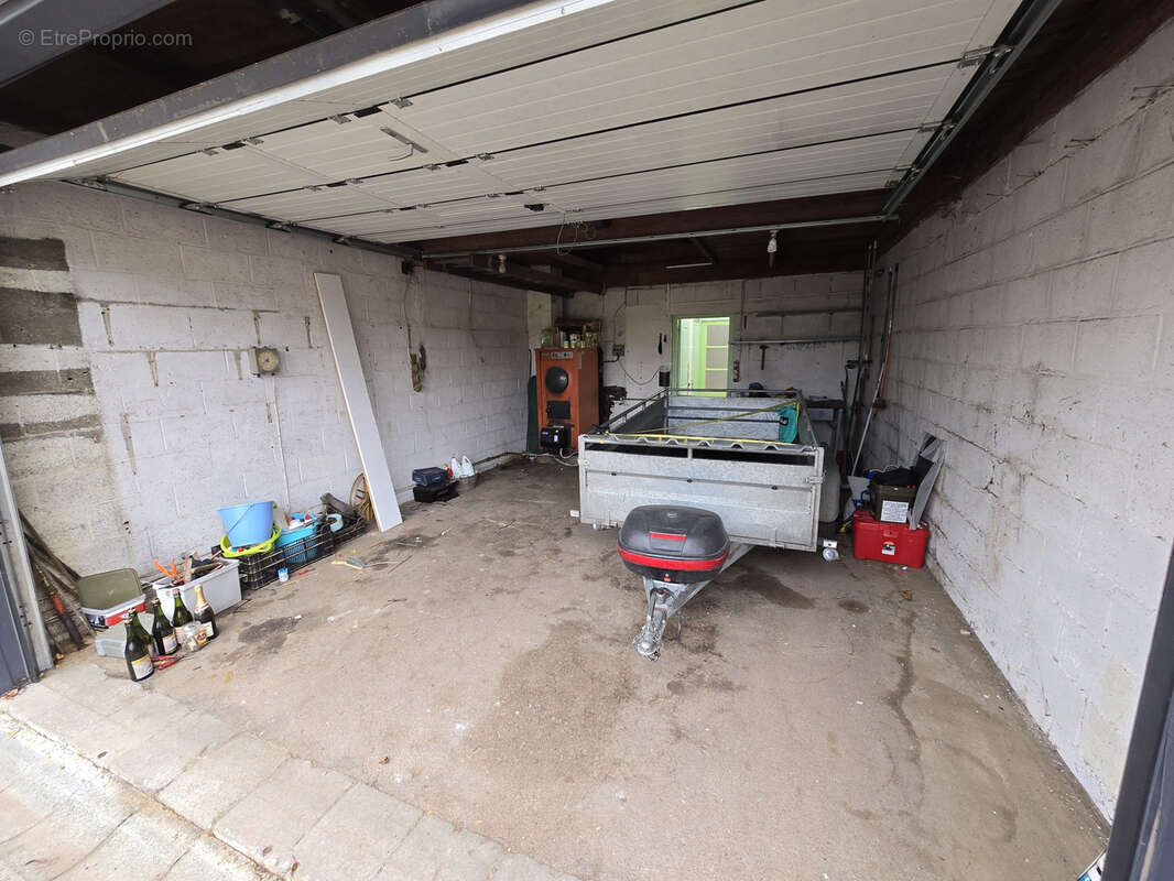 Maison à HALLENNES-LEZ-HAUBOURDIN