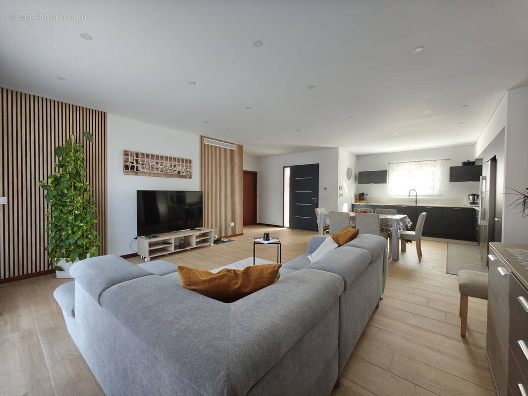 Maison à PORTO-VECCHIO