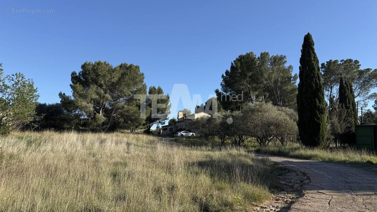 Maison à VILLEVEYRAC