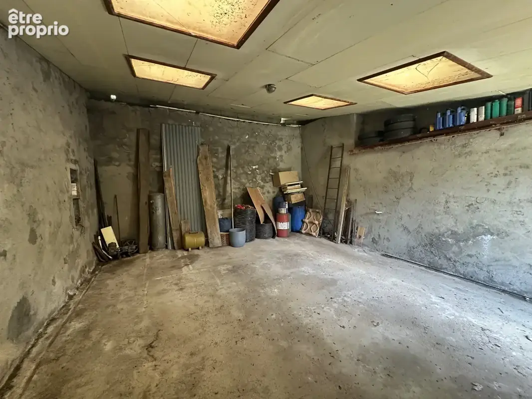 Maison individuelle à rénover, grand terrain et garage indépendant - photo 23