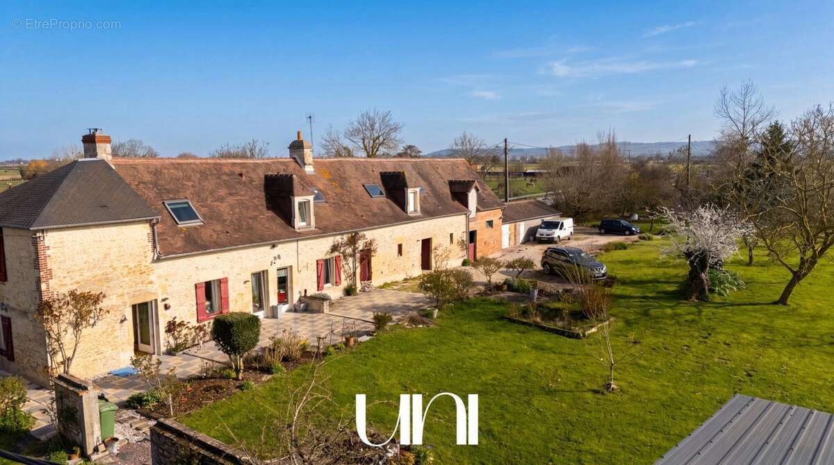 Maison à VARAVILLE