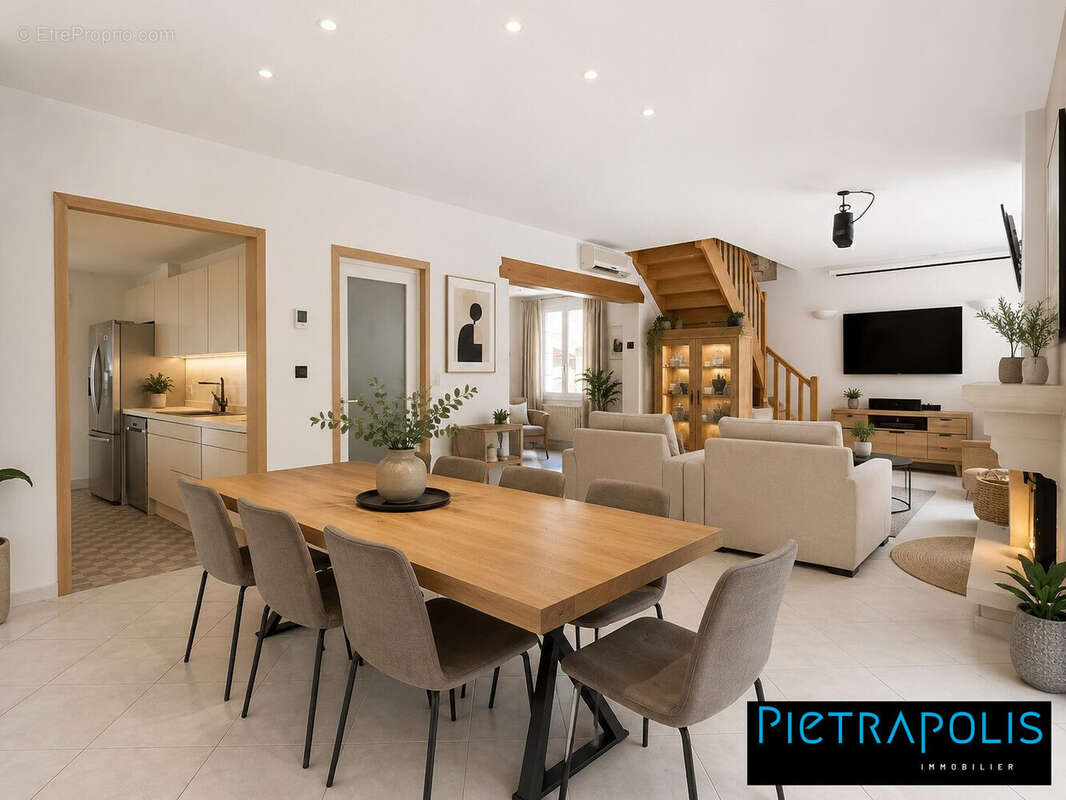 Maison 245 m² à Villefranche-Sur-Saone  - photo 3