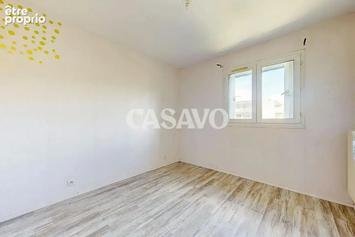 Vente Appartement 4 pièces de 73m² - 77000 Melun - photo 12