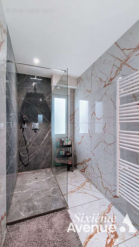 Appartement à LYON-3E