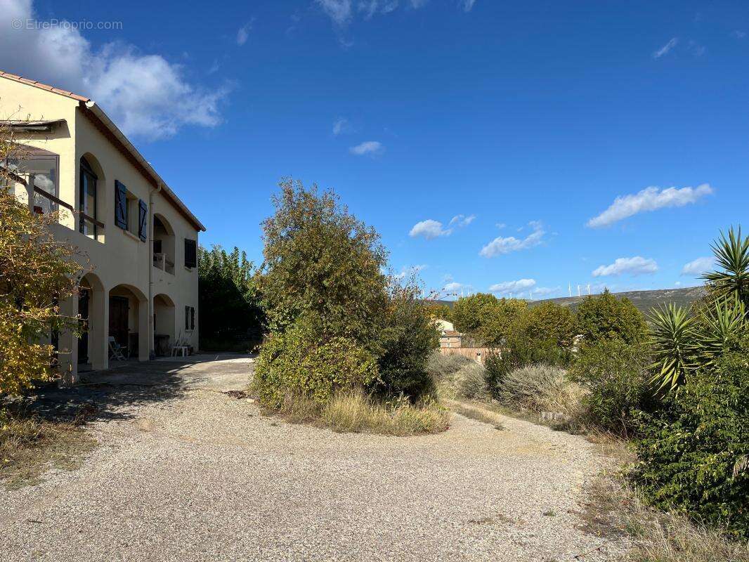 Maison à VILLEVEYRAC