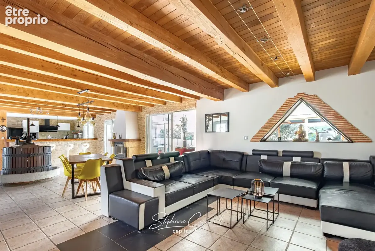Maison de 185m² avec piscine - photo 2