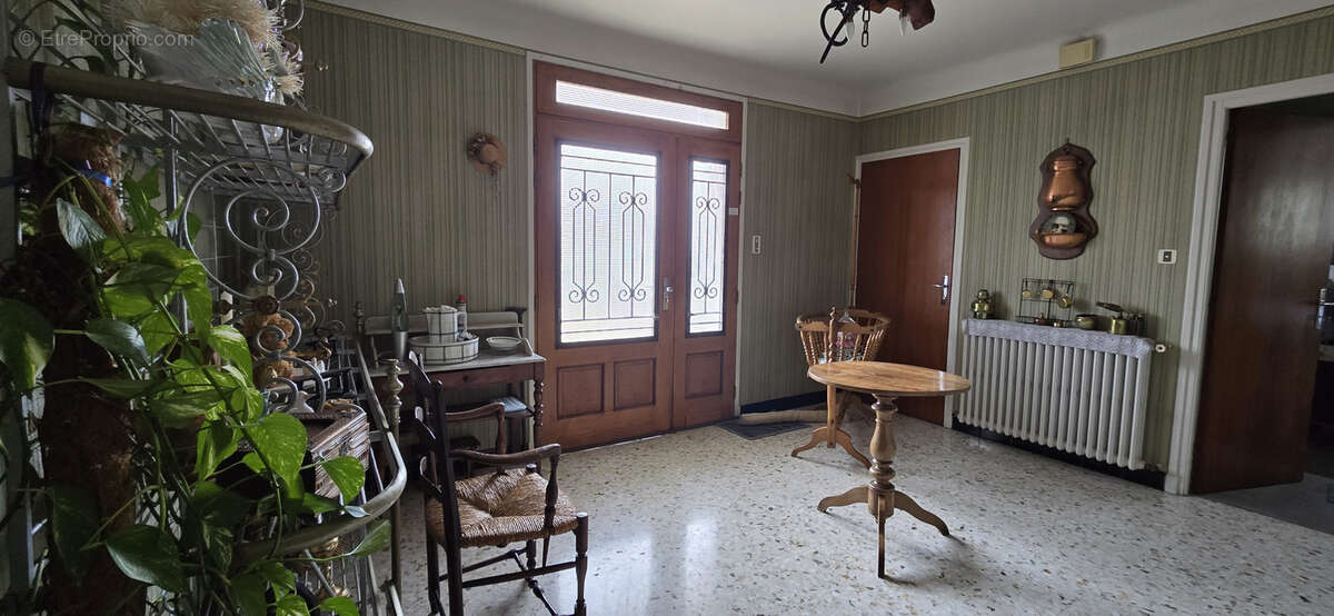 Maison à PONT-DU-CHATEAU