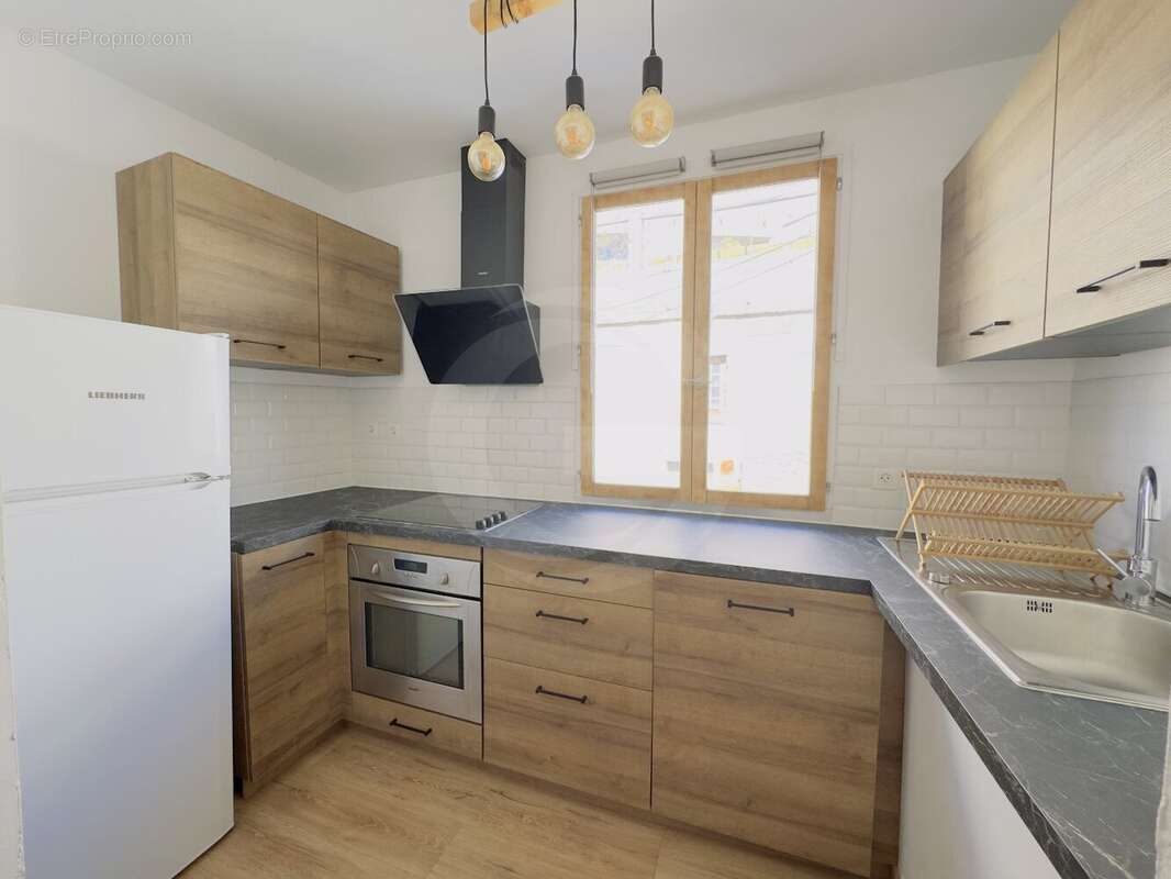Maison à POUSSAN