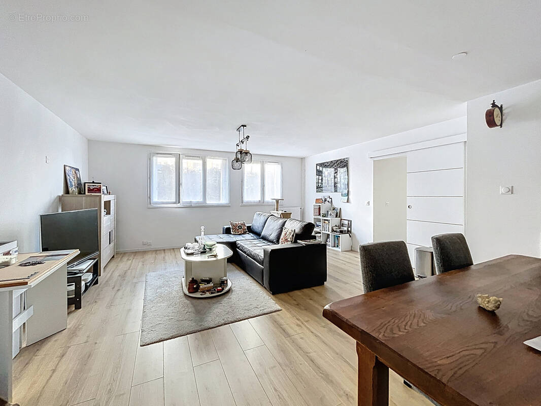 Appartement à MELUN